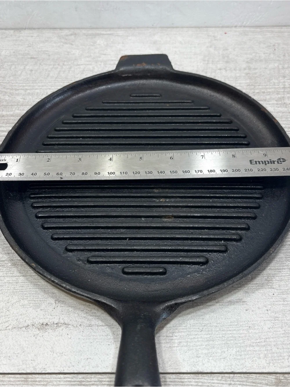 Vintage Corona Cast Iron Ribbed Grill Pan - Black